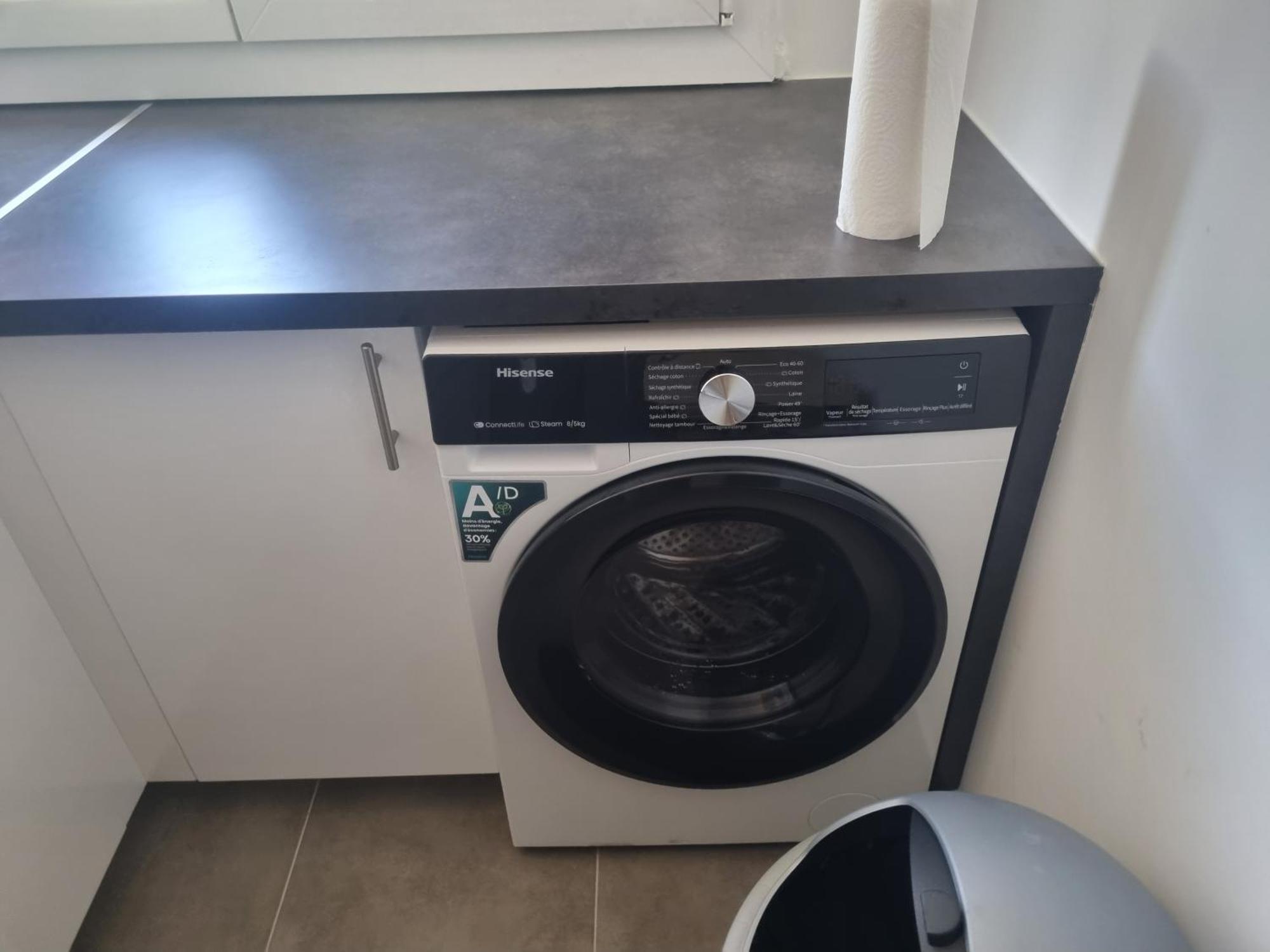 Chambre Privative Renove 2024, Climatisation, Tramway Sur Place , 12 Min Centre, 16 Min Plage, Apercu Lateral Mer, 2 Wc Avec 2 Salle De Bain, Private Room Renovated 2024, Air-Conditioned , Tram On Spot, 2 Toilets And 2 Bathrooms Nisa Exterior foto